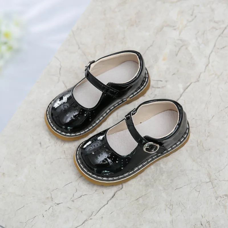 Туфли для маленьких девочек Кожаные Мэри Джейн белые черные школьные туфли