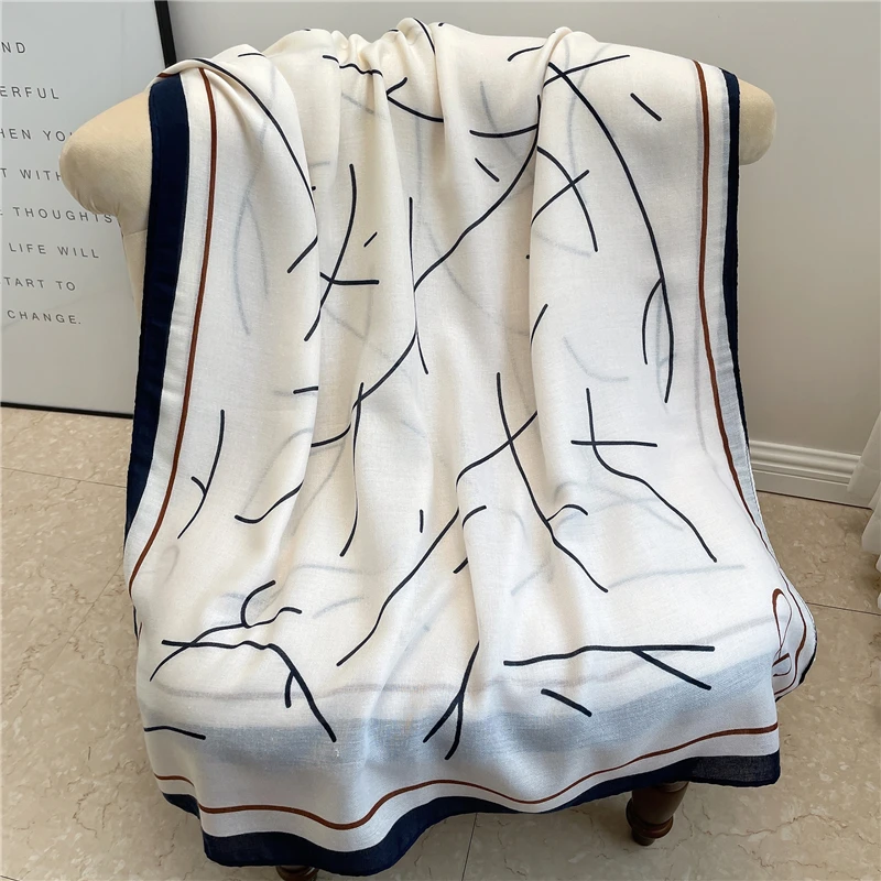

Cotton Hijab Scarf Women Fashion Striped Pashmina Shawls and Wraps Foulard Female Neck Blanket Bufanda Beach Stoles 2021 New