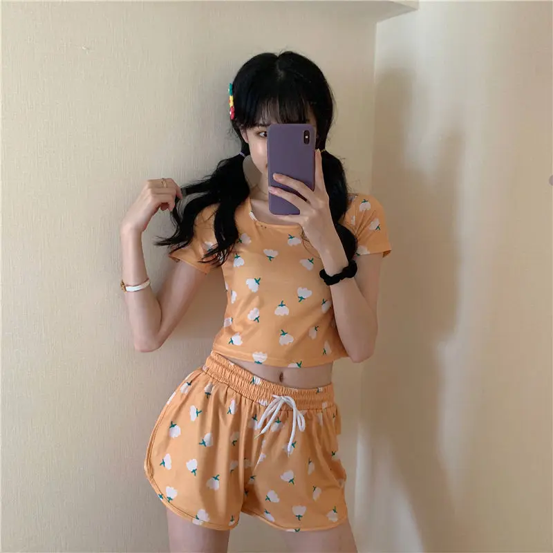 CAIYIER Women's Kawaii Sleepwear Suit Cute Sweet Print Sexy Super Short Leakage Umbilical Tops+Elastic Waist Short Pants Pajamas