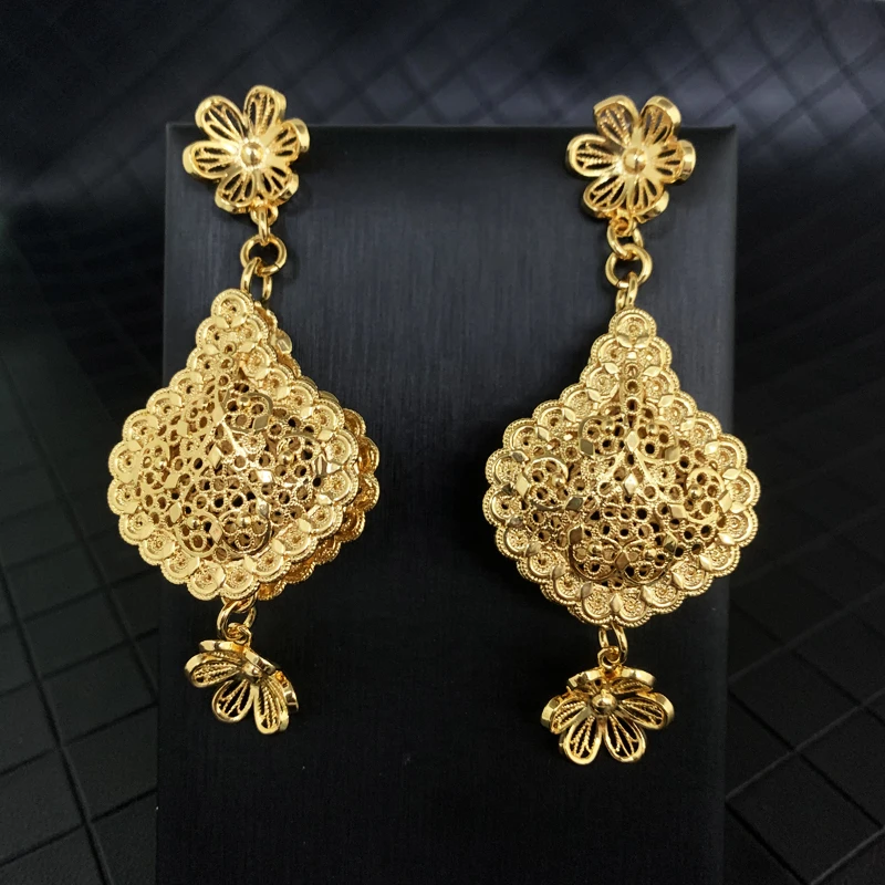 

Ethnic Hollow Flower Tassels Necklace Set Arabic Bridal Gold Jewelry Set Copper Necklace/Earrings Muslim Sets In Gold