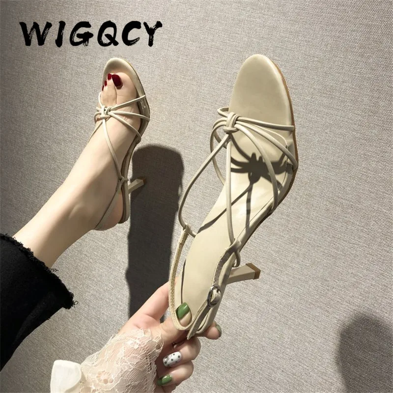 Босоножки на высоком каблуке Новая женская летняя обувь модные женские с