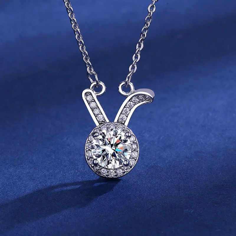 

Cute Rabbit Pendant Necklace Exquisite Zircon Women's Necklace Collarbone Chain Charm Girl Party Jewelry Dating Accessories
