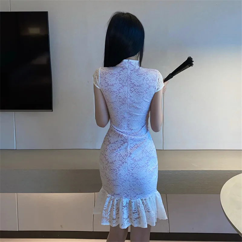 

2021 New Fashion Retro Ruffled Improved Cheongsam Style Thin Lace Split Fishtail Dress