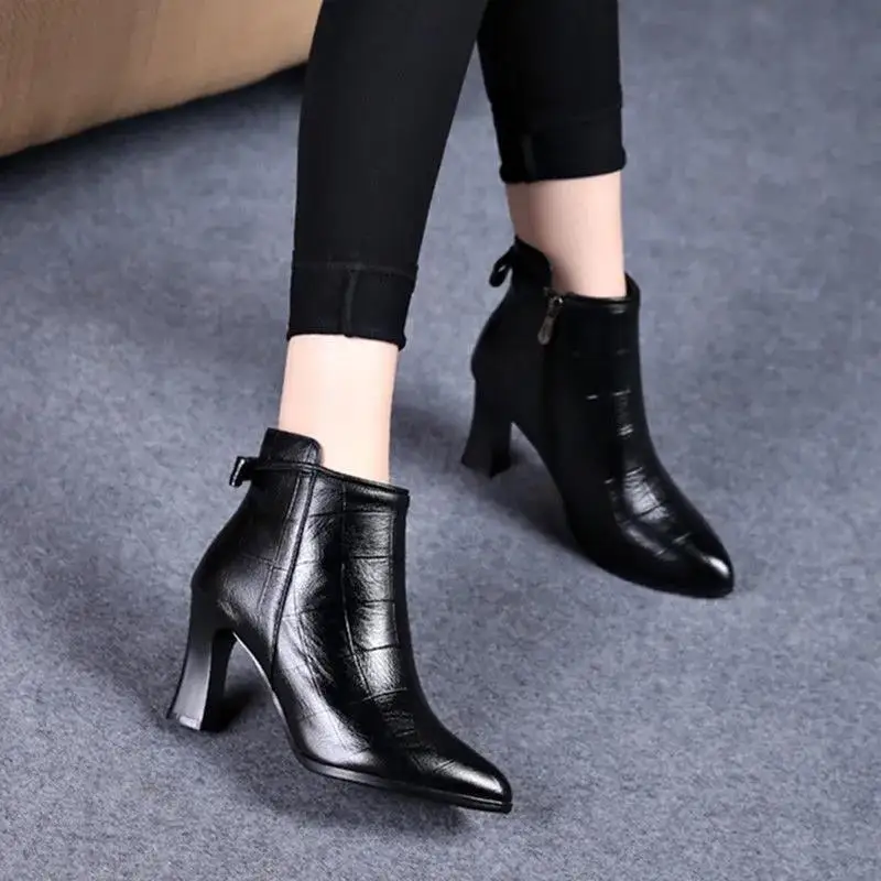 

Botas Femininas Female Fashion Sweet Comfort Black Pu Leather Back Zipper High Quality Autumn & Winter Boots Bottes Femmes F9221