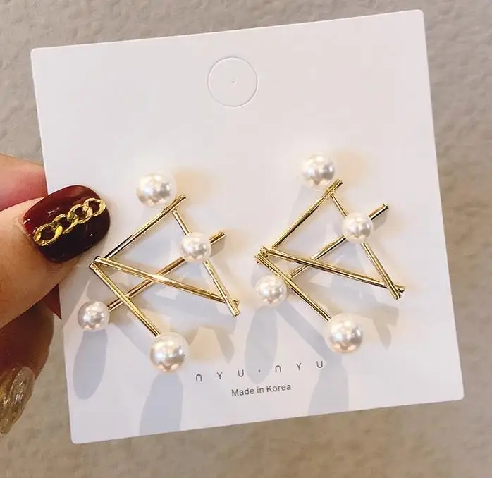 Earrings B HUANZHI дизайн абстрактное преувеличенное Золотое металлическое жемчужное Открытое кольцо браслеты для женщин браслет Свадебная вечеринка ювелирные изделия подарок - Окраска металла: Earrings B