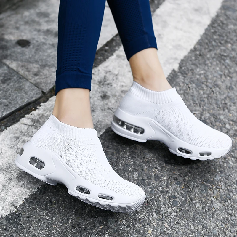 New Women's Sports Shoes Mesh Sock Sneakers Lightweight Running Shoes Outdoor Comfortable Breathable Air Sole