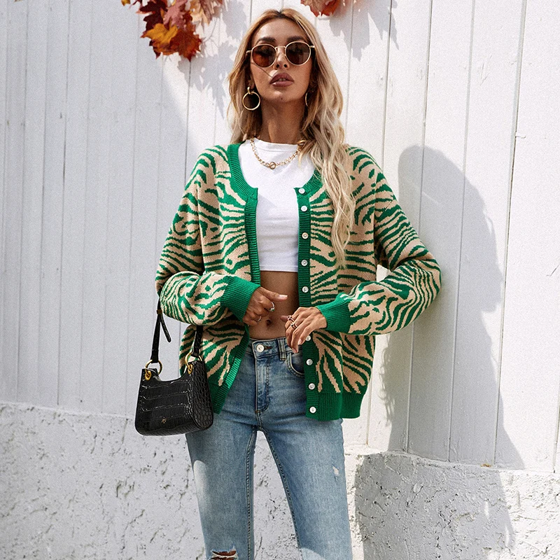 Кардиган женский вязаный на пуговицах оранжевый с зеброй Осень-зима 2021 - купить