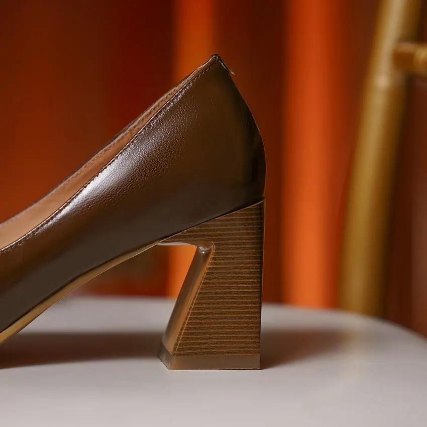 

QUTAA 2021 Square High Heels Spring Autumn Genuine Leather Shallow Women Shoes Square Toe Fashion Female Pumps Size 34-39