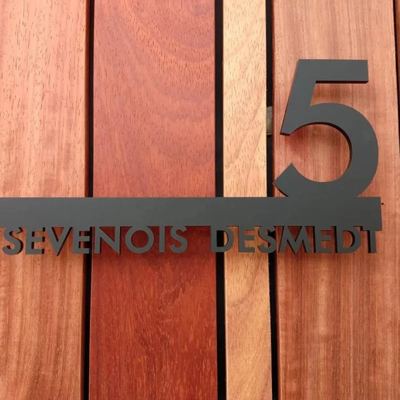 Современная адресная табличка для жилых помещений с цифровым номером