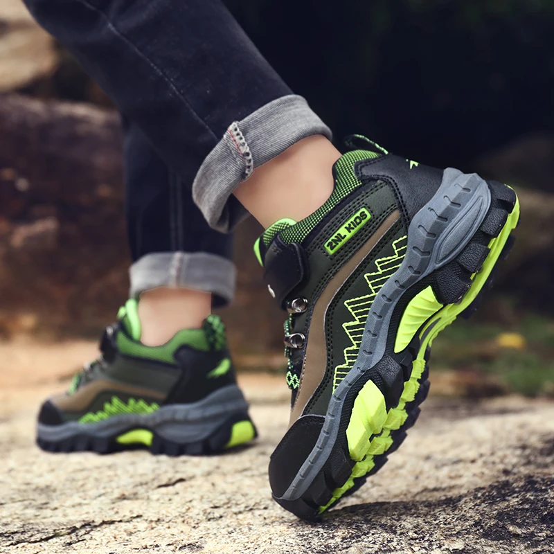 Зимние ботинки для мальчиков Детская зимняя обувь Детские туристические