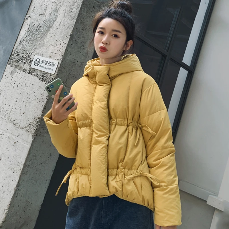 Женская зимняя куртка с воротником стойкой короткая парка подкладкой на осень и