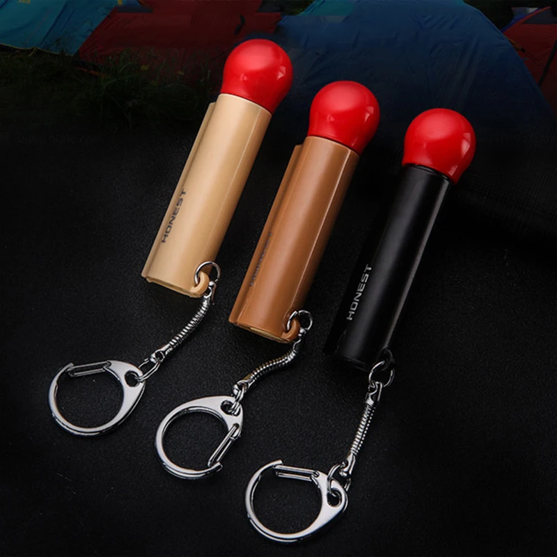 Честные керосиновые зажигалки сочетаются с формой для выживания на природе