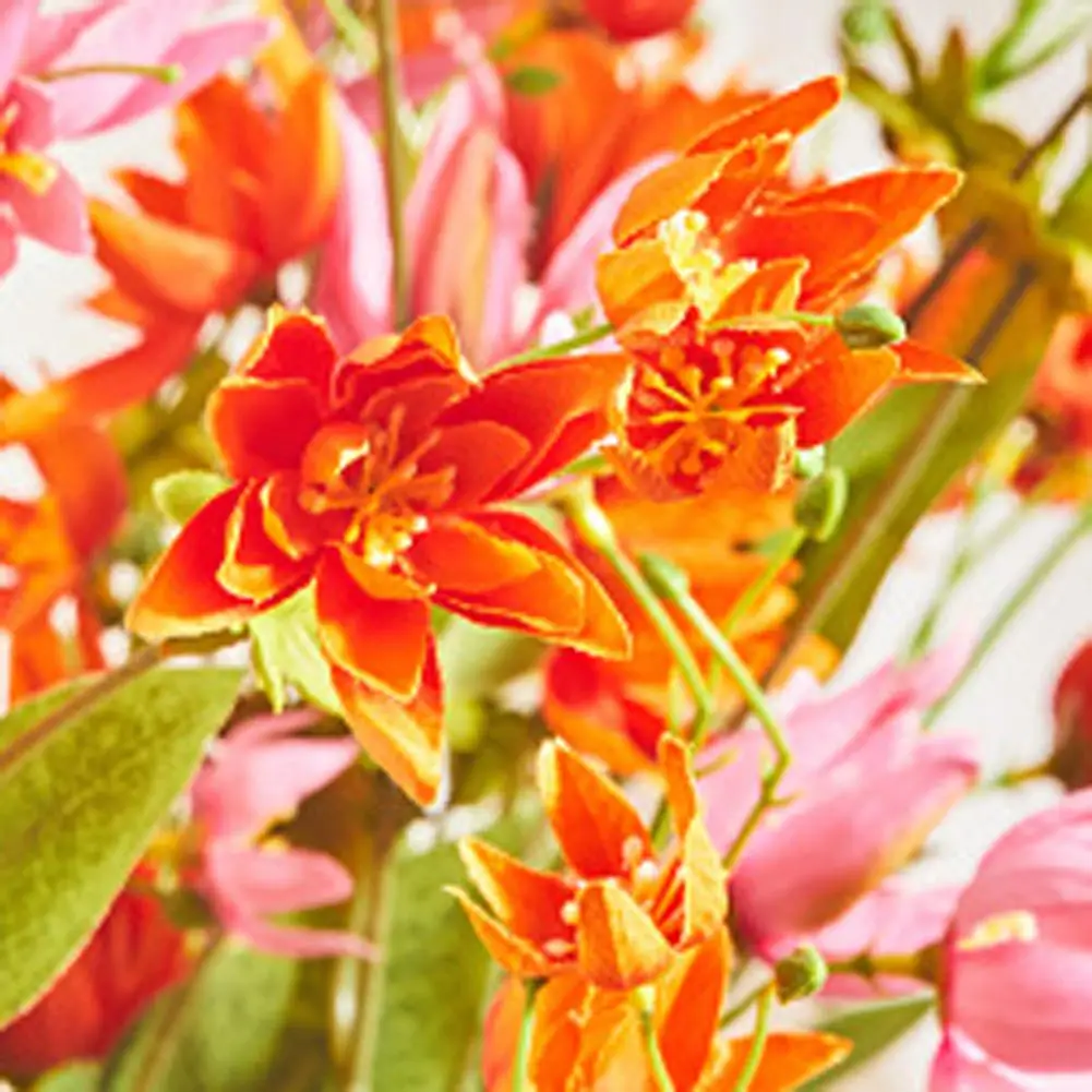 

Artificial Flower Eco-friendly Fadeless Plastic Fake Flower Bouquet Decor for Home