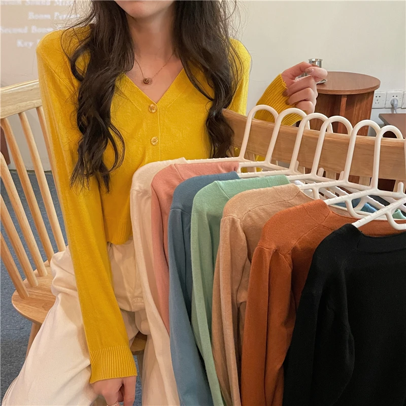 

Thin V-neck Loose Short Long Sleeve Knit Cardigan Sunscreen Shirt Air Conditioning Jacket Shirt Women's New Solid Color Shirt