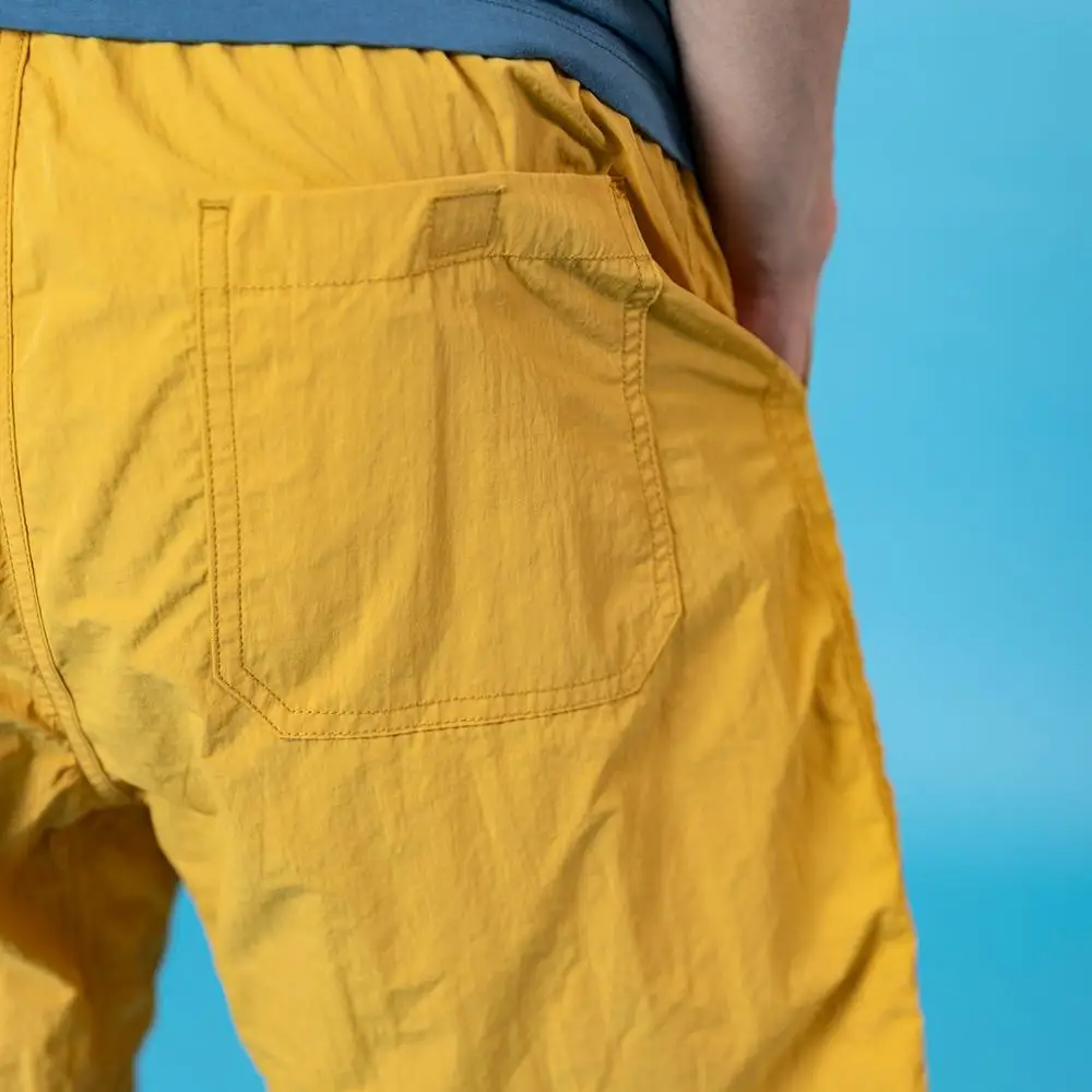 

SIMWOOD 2021 summer new beach shorts men fashion thin high quailty drawstring casual holiday belted shorts SJ150166
