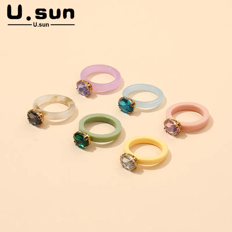 

U.sun Acrylic Colorful Round Rhinestone Women's Rings Crystal Finger Ring Charming Female Girls Vintage Fashion Jewelry Gift Set