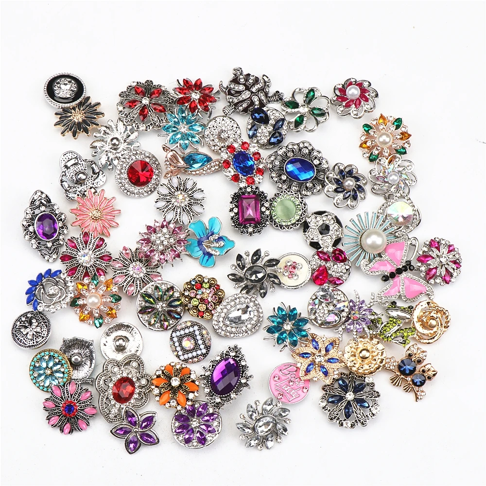 Wholesale Bulk 50pcs/lot 18MM Snap Buttons Metal Crystal Charm For Men Women Jewelry Bracelets Pendant Earrings Mix Style
