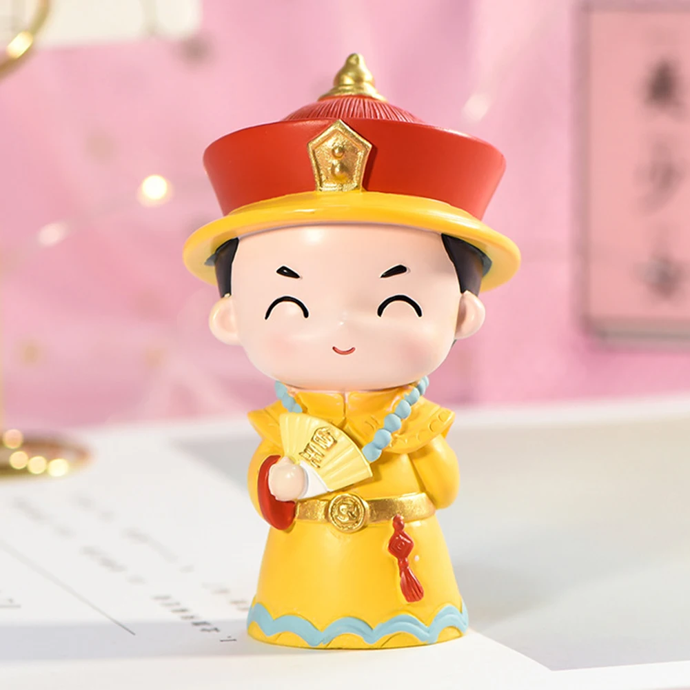 

1Pc Cute Mini King Queen Resin Model Figurine Miniatures Ornament Cabinet DIY Micro Landscape Wedding Decoration Craft Gift
