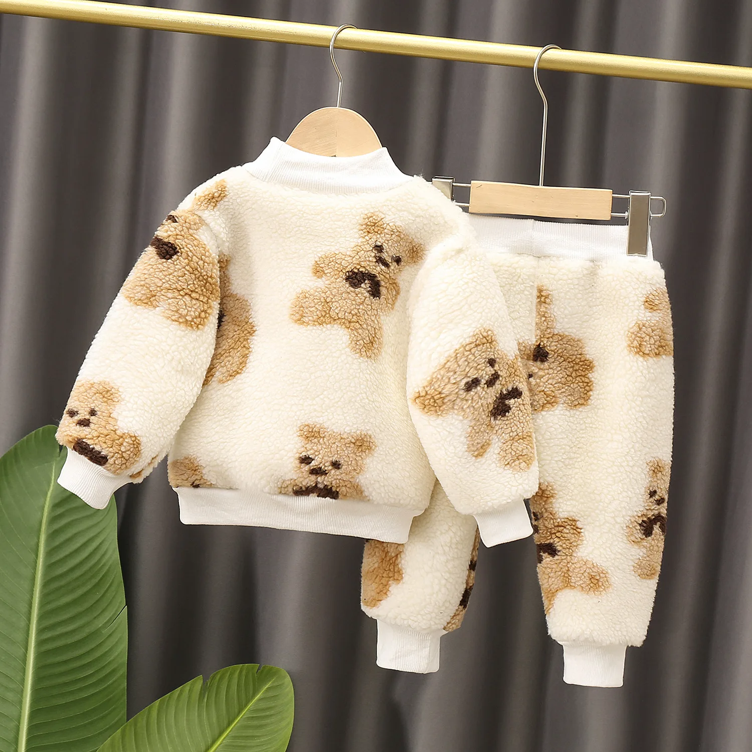 Girls Winter Suits 2021 New Boys And Babies Foreign Style Autumn And Winter Clothes Children Casual Sweater Two-Piece Plus Velve