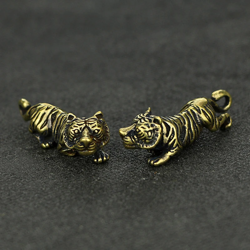 

3D Mini Tiger Casting Animal Figurine Sculpture Home Office Room Desktop Decor