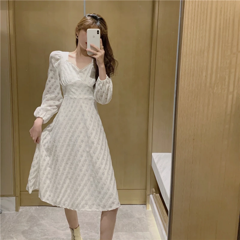 

Vintage White Dress Women French Romantic Pearl Square Neck Lace Puff Sleeve Elegant Dress Vestido Feminino Spring 2021 New