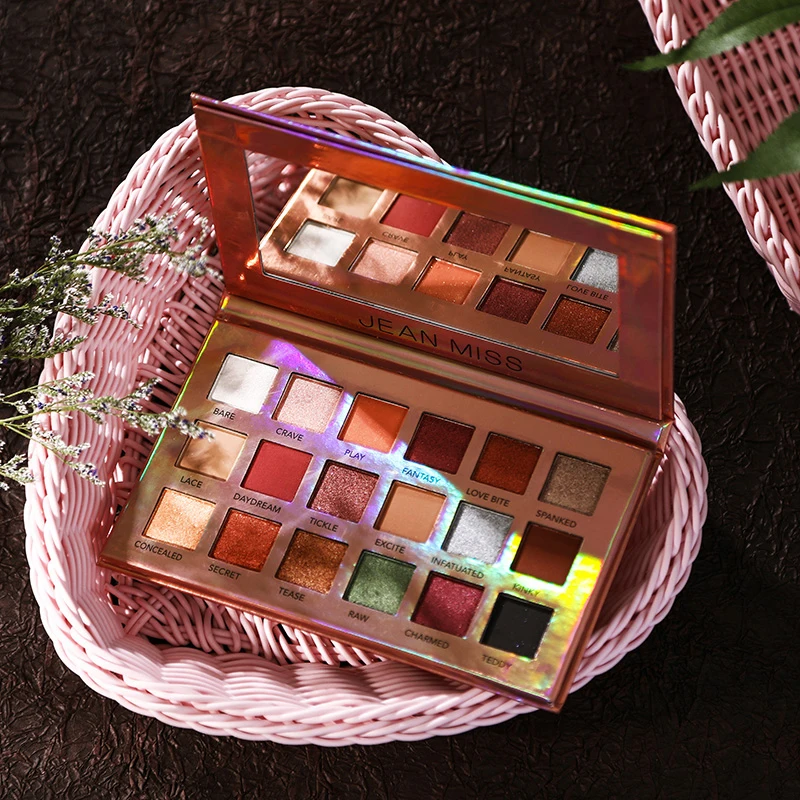 18 Colors Quicksand Star Eyeshadow Palette Waterproof Smudge-proof Colorfast Matte Eye Shadow |