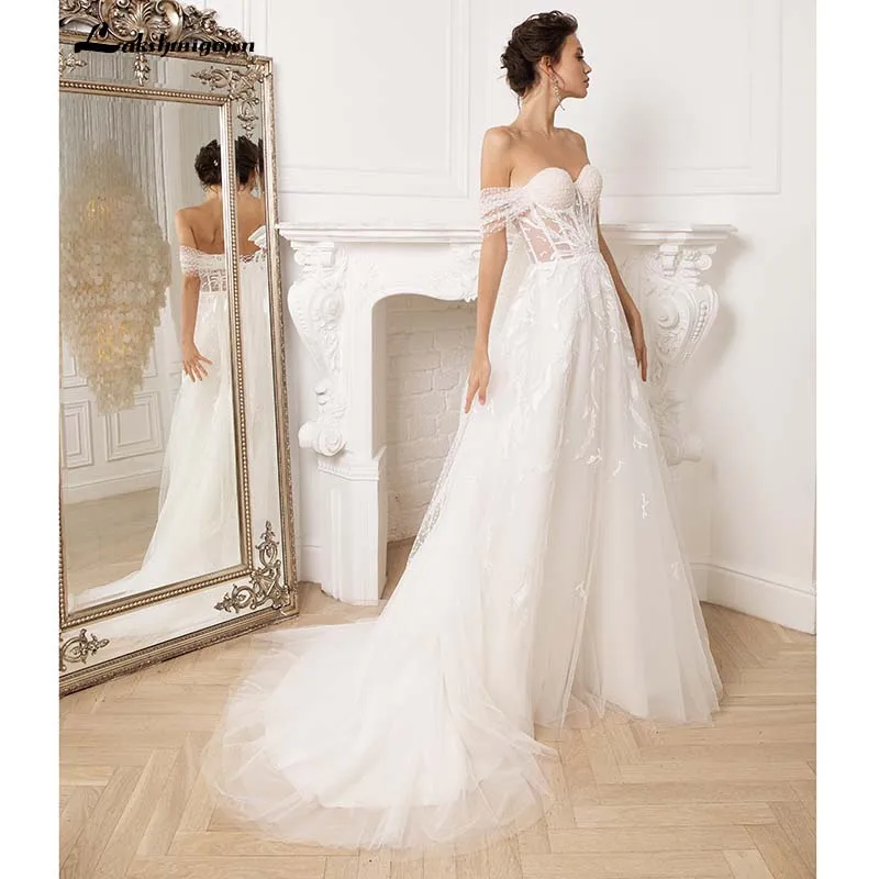 Дешевые Кружевные пляжные свадебные платья 2020 с открытыми плечами аппликацией А