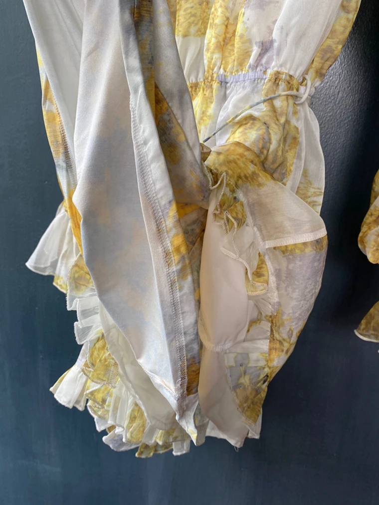 

New Boho Dress 2021 Summer Fashion Style Women V-Neck Yellow Floral Print Elastic Waist Flare Sleeve Casual Ruffle Dress Chic