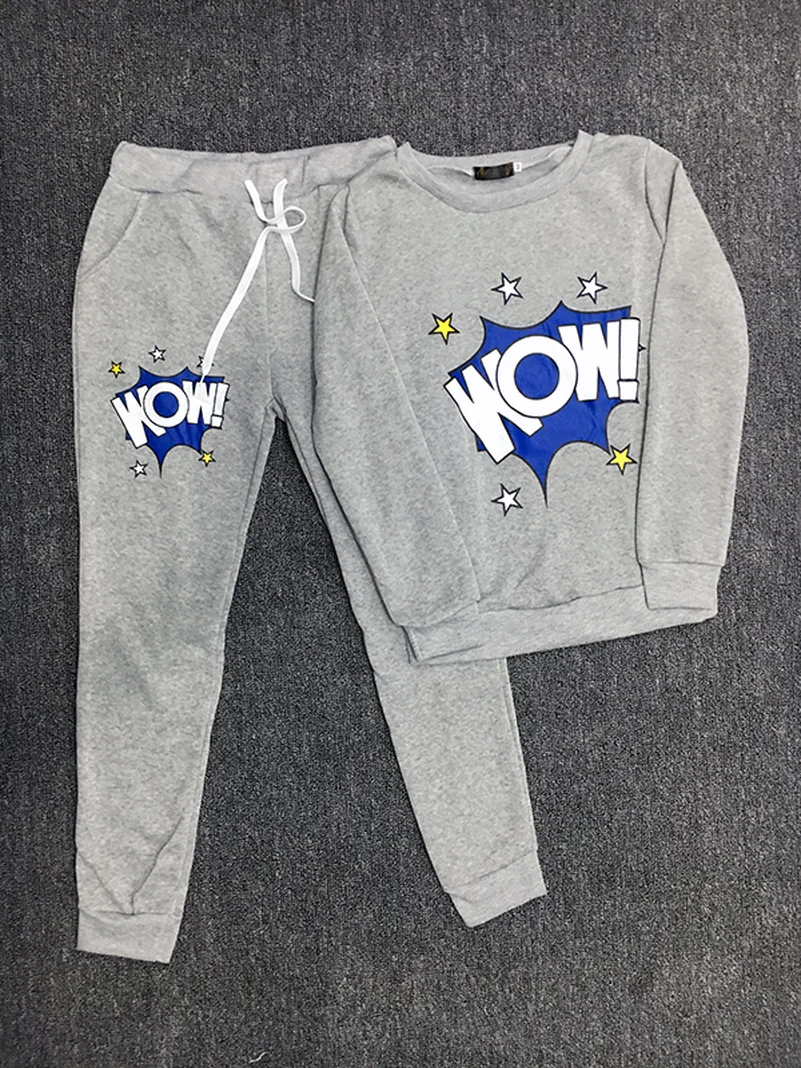 Женский спортивный костюм со звездами и надписью комплект из двух предметов