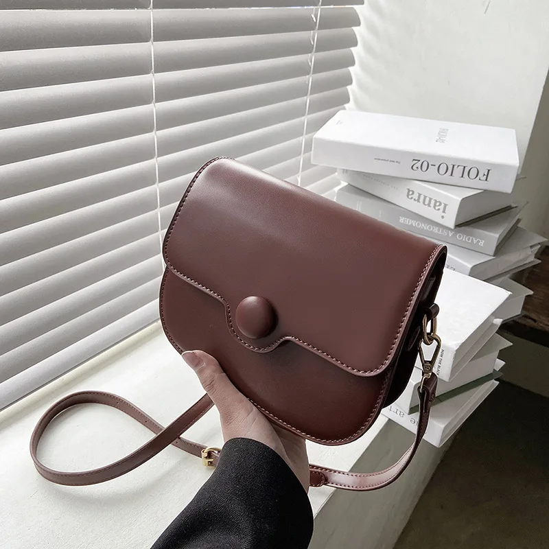 

2021 New Fashion Luxury Ladies Saddle Bag Designer Series Classic High Quality Shoulder Bag Retro Leather Ladies Handbag
