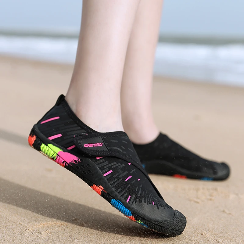 Waterproof Hiking Shoes For Women Man Breathable Quick Dry Climbing Sneakers Outdoor Sports Water Shoes Upstream Beach Non-slip