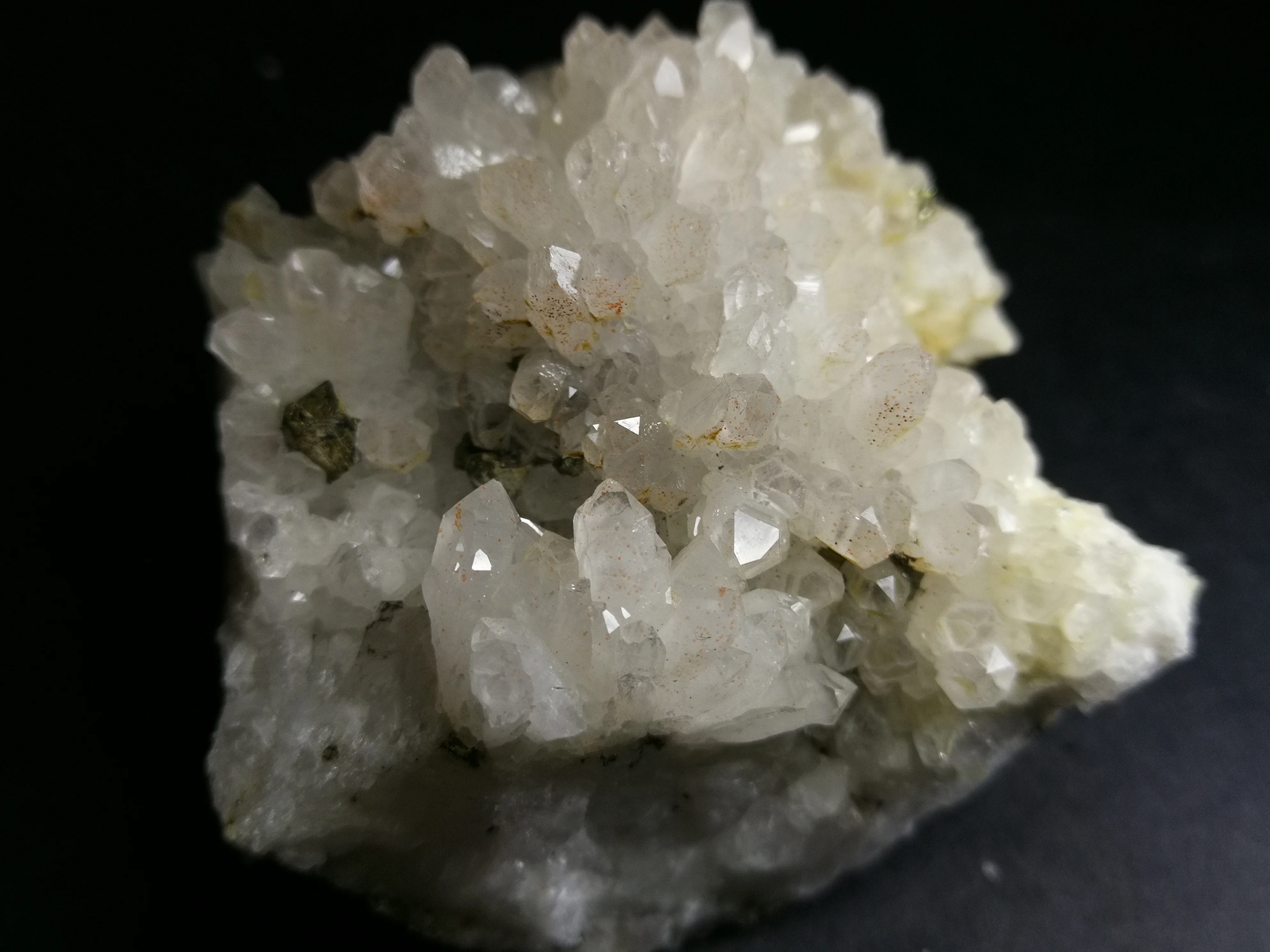 Минеральный Образец кварца gPyrite 146 3 натуральный кластер белого кристалла|Камни| |