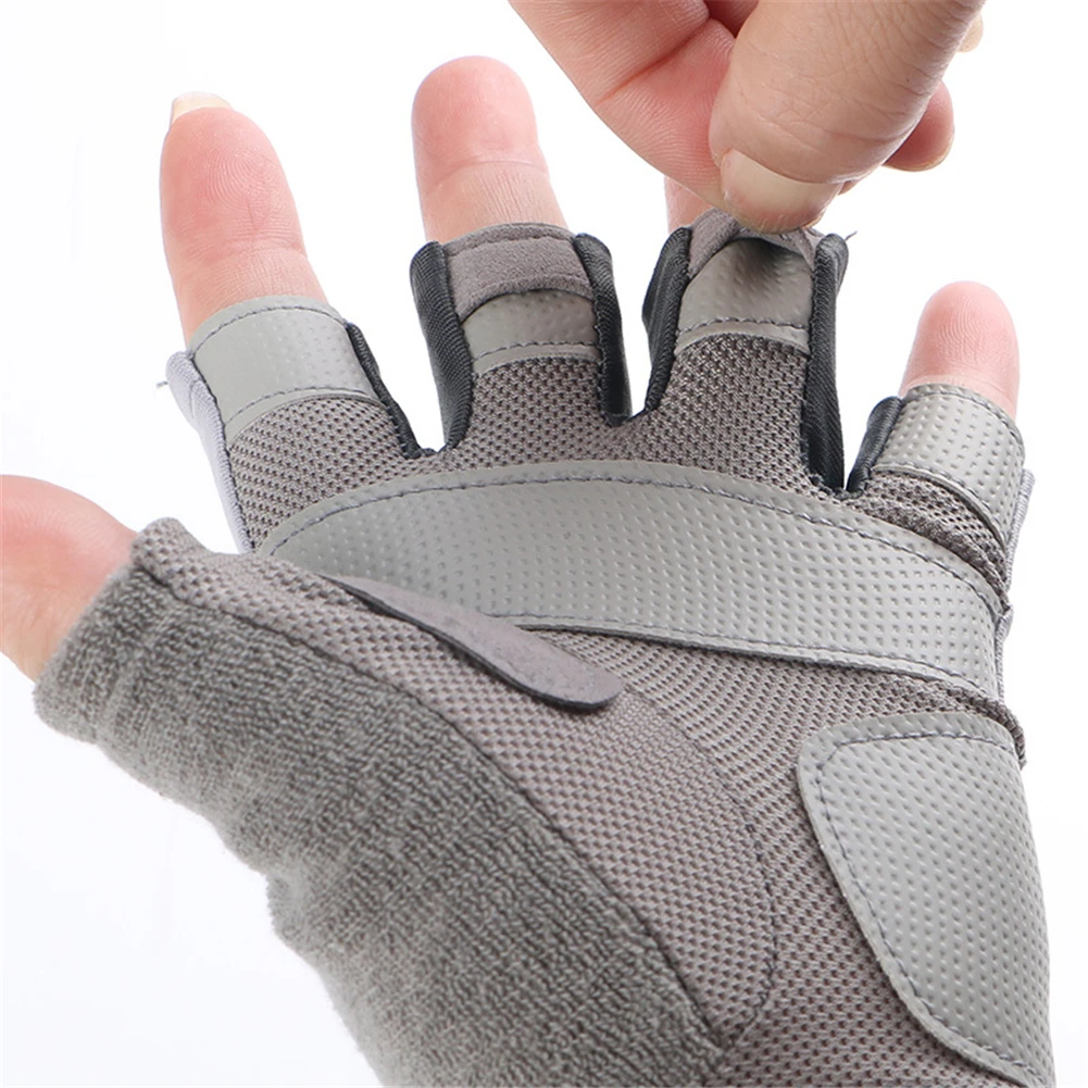 Men Women Half Finger Fitness Gloves Breathable Anti-slip Sports Gloves for Weightlifting Dumbbell Training and Outdoor Ridding