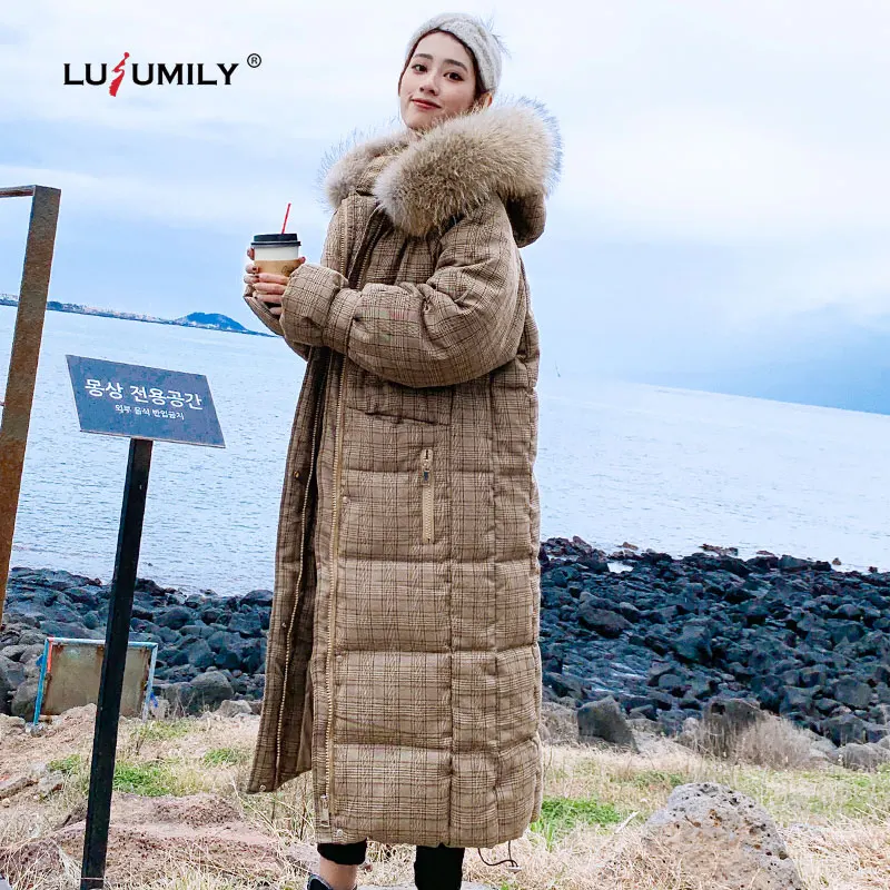 Фото Lusumily корейский стиль 2020 зимнее пальто женское с капюшоном мехом длинный пуховик