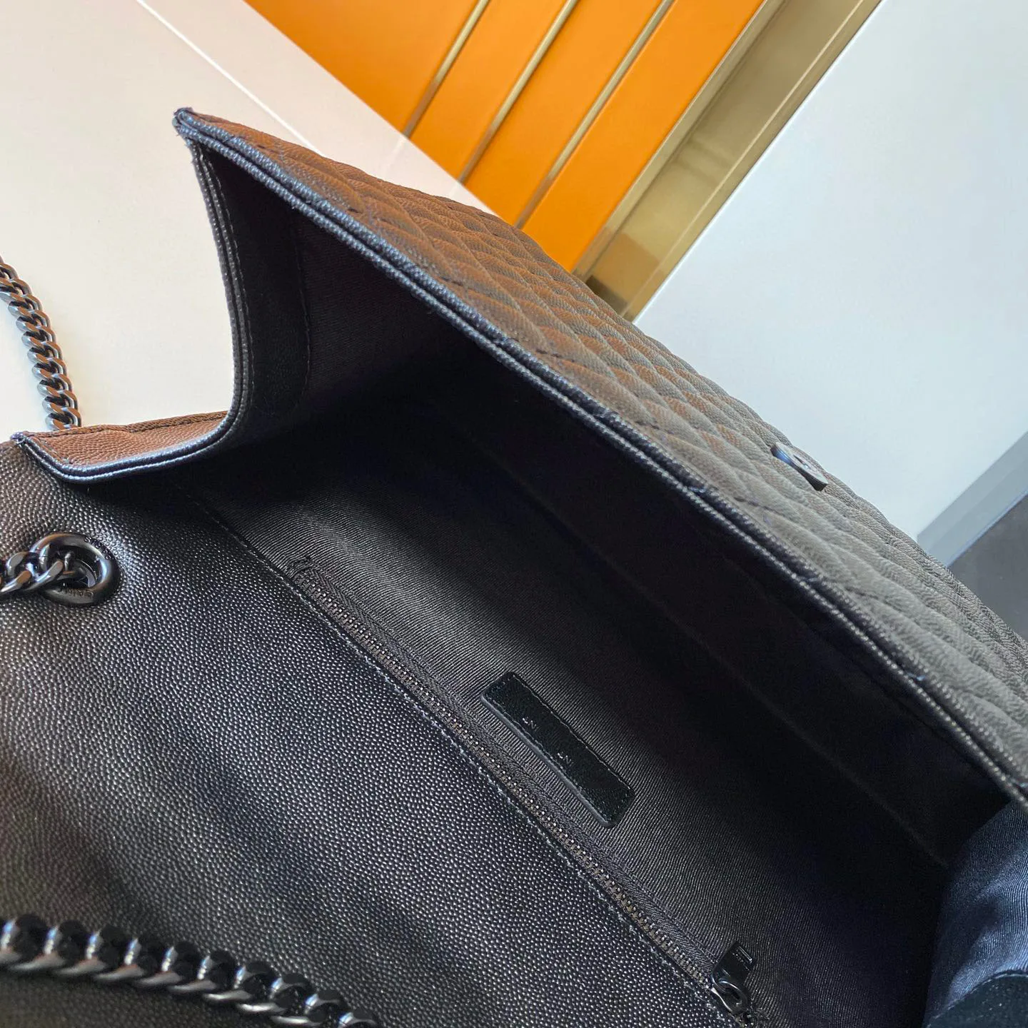 

2020 Top brand design fashionable women's bag 100% fashion leather women's handbag