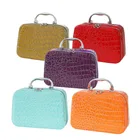 Портативная дорожная женская косметичка, водонепроницаемый чехол для макияжа, органайзер для хранения туалетных помад, вместительный чехол для косметолога