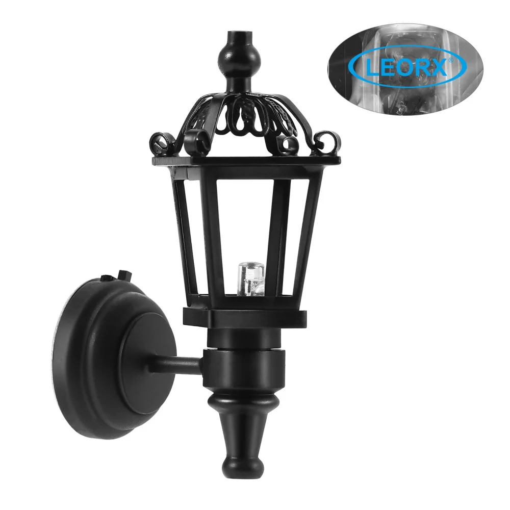 

LEORX Wall Lamp 1:12 LED Wall Light Mini House Lantern DIY Acessory (Black)