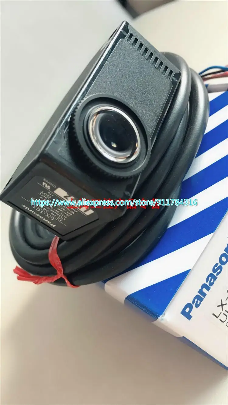 

NEW original LED DIGITAL LIGHT Color Label Sensor LX-111 LX-101 LX-111-P LX-101-P EX-32A