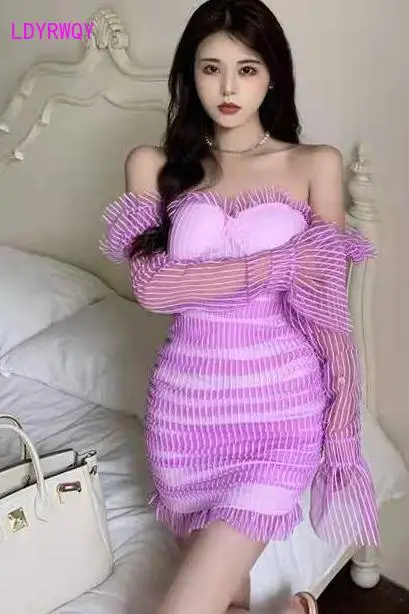 

LDYRWQY 2021 new fashion slim one-word neck long sleeve bag hip pleated dress Office Lady Knee-Length