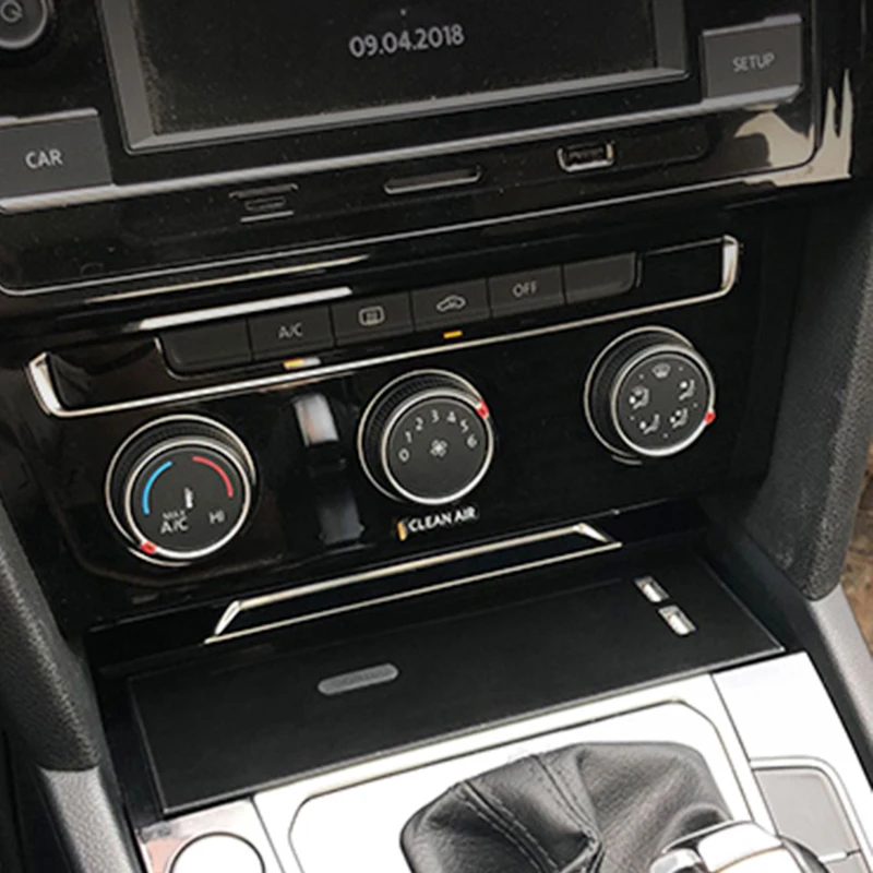 

15W car QI wireless charger phone charger charging plate for VW Passat B8 2014-2018 CC 2017 2018 Arteon 2019 accessories