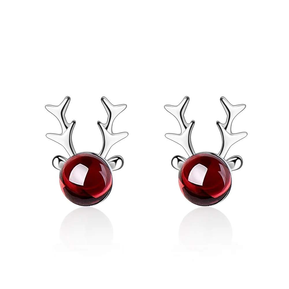 Женские серьги из серебра 925 пробы с имитацией Красного граната в виде оленя