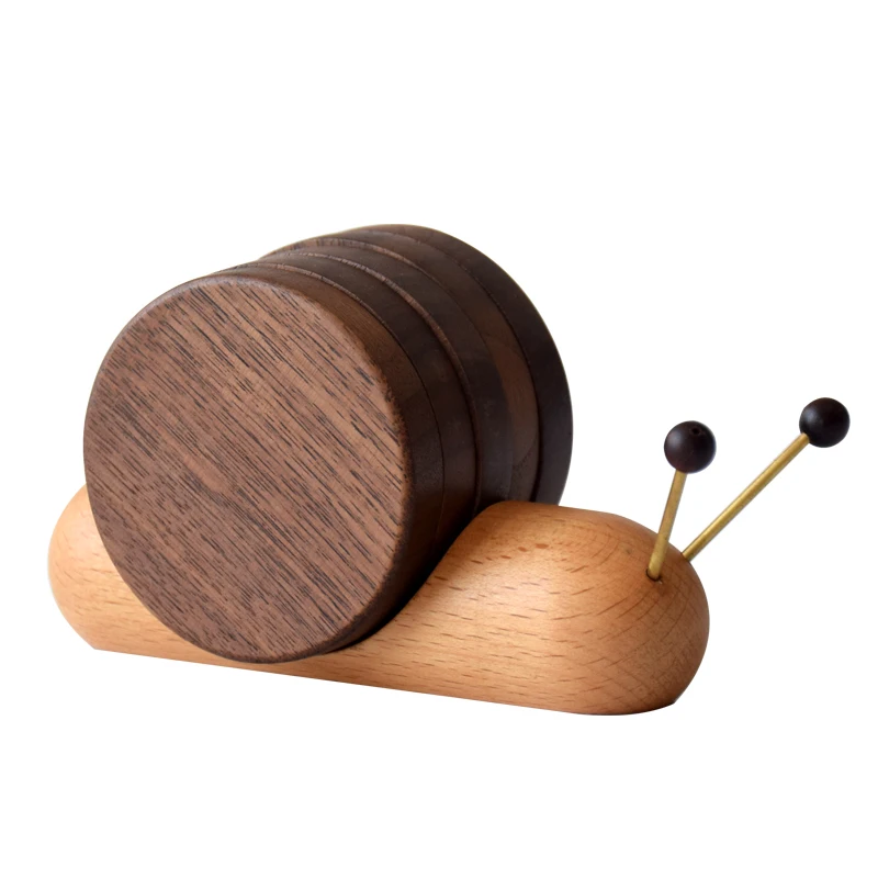 

Snail Coasters Walnut Wooden Cute Creative 4pcs Round Placemats With Magnet Home Desktop Decoration Tea Cup/Mug Insulation Pads