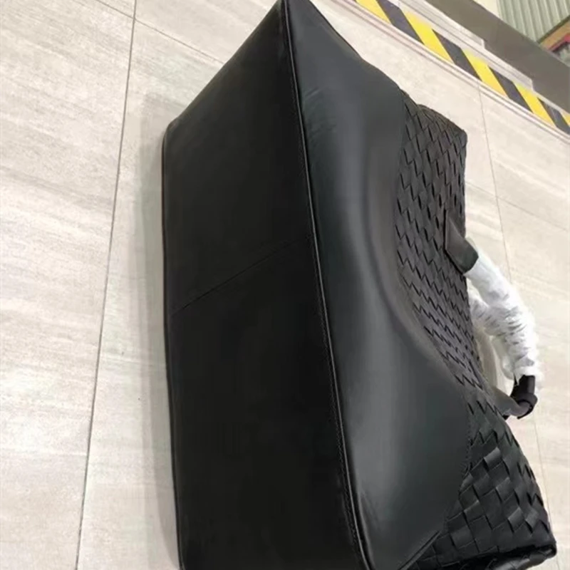 Diagonal package handbag  Leather bag The single shoulder bag сумка мужская Large capacity handbag  Handmade leather woven bag