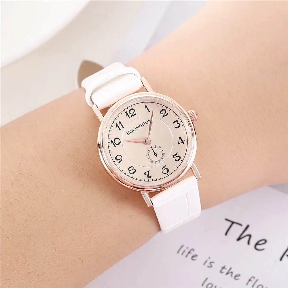 

Genuine Leather Strap Quartz Watch Fashion Casual Alloy Ore Glass Dial Buckle Women Watches Student Wrist Watch Leather Clock