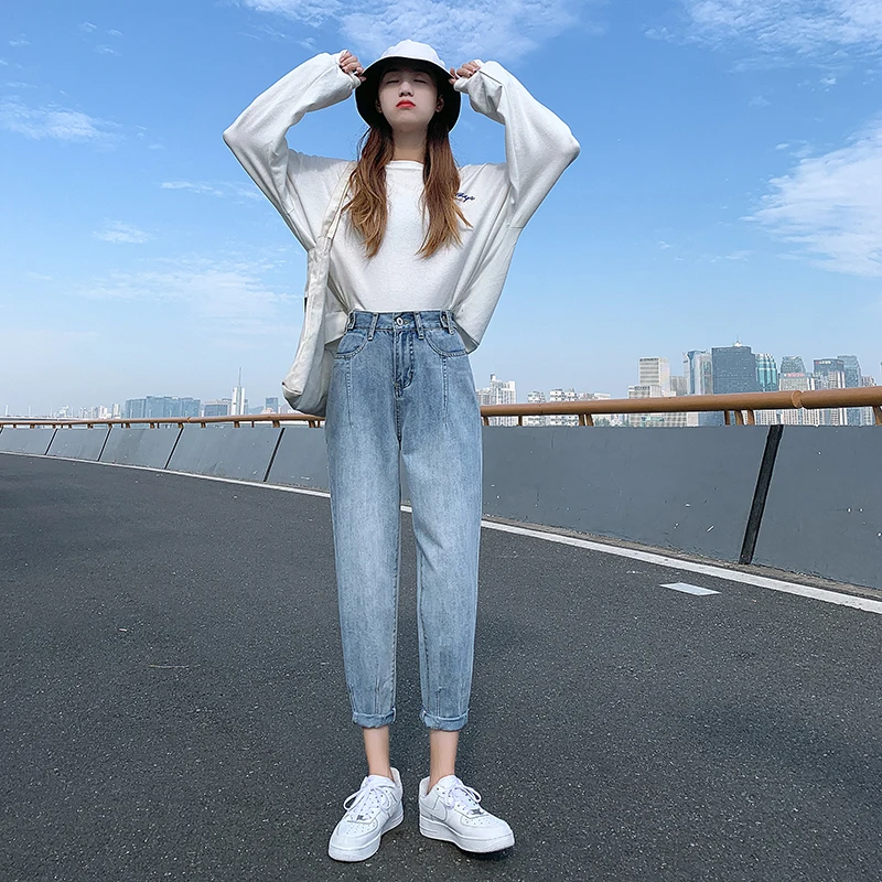 

Harlan Jeans Women's New Korean-Style Loose Capri Daddy Pants High Waist Large Size Slimming Cropped Denim Jeans Light Blue