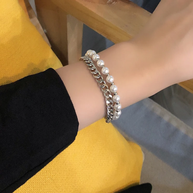 

Mihan Women Jewelry Simulated Pearl Bracelet 2021 New Design Hot Selling Metal Chain Bracelet For Women Party Gifts Wholesale