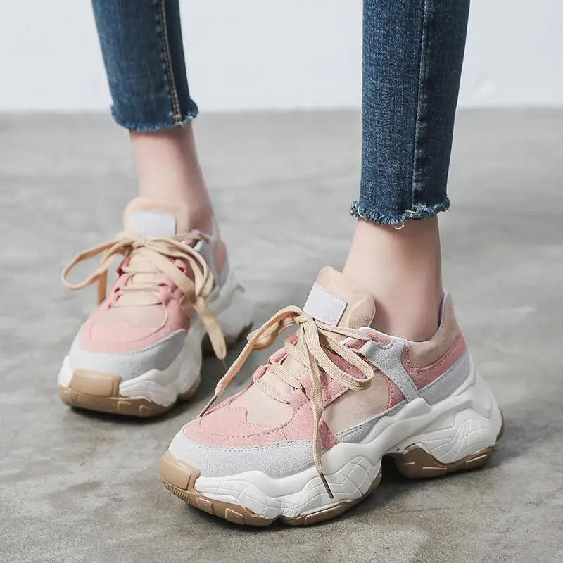 Женские кроссовки Сезон весна Новинка Женская обувь на плоской платформе Модные