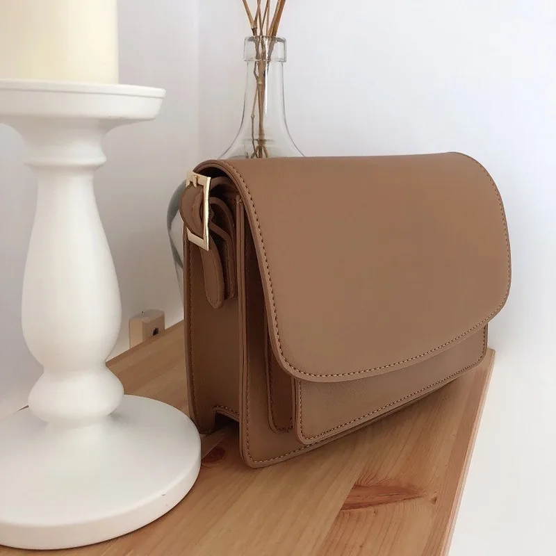 

2020 new retro simple temperament one shoulder diagonal small square bag solid color casual female bag