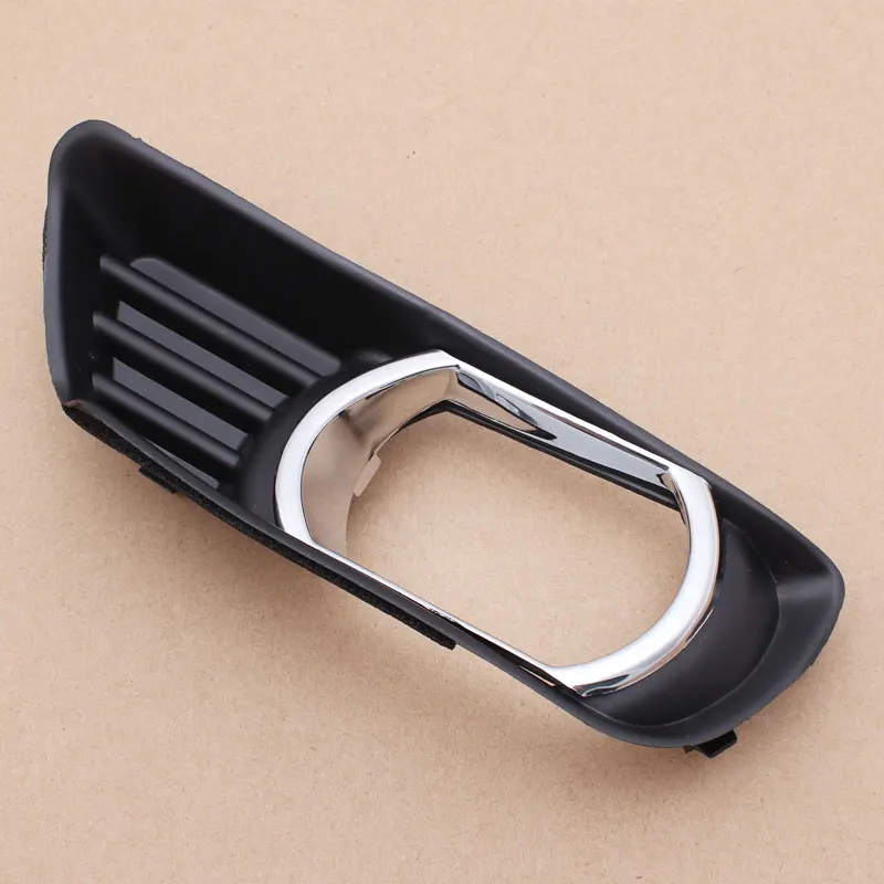 Автомобильный передний левый + правый нижний бампер черный пластиковый