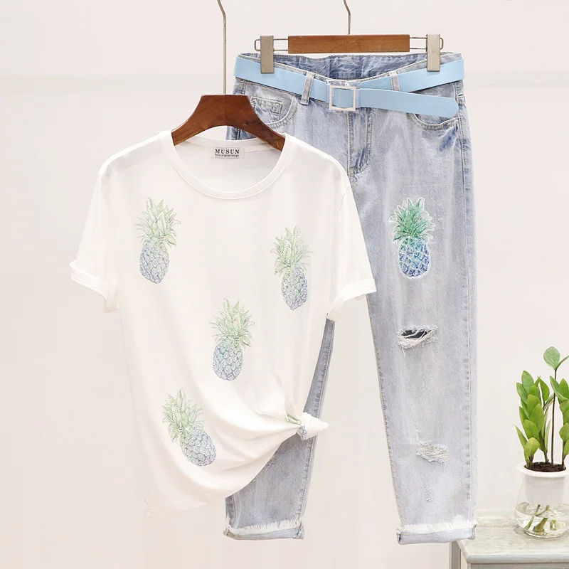 Летний комплект для женщин 2020 футболка с принтом ананаса + джинсовые штаны